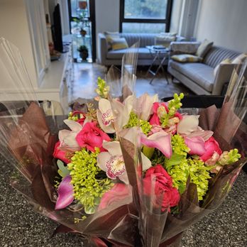 City Blossoms - Florists Near Me - Manhattan, New York City Blossoms - Florists Near Me - Manhattan, New York