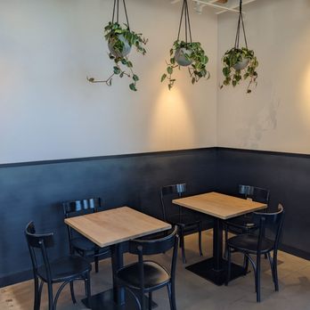 Pop Pie - Inside - Bakeries Near Me - San Diego, California Pop Pie - Inside - Bakeries Near Me - San Diego, California