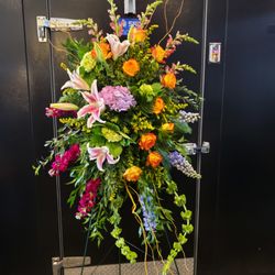 Pugh's Flowers