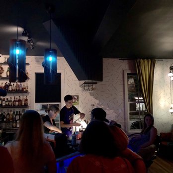 Tiny House - Cocktail Bars Near Me - Omaha, Nebraska