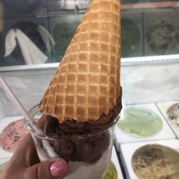 Cabanas - Ice Cream & Frozen Yogurt Near Me - Saint Joseph, Michigan