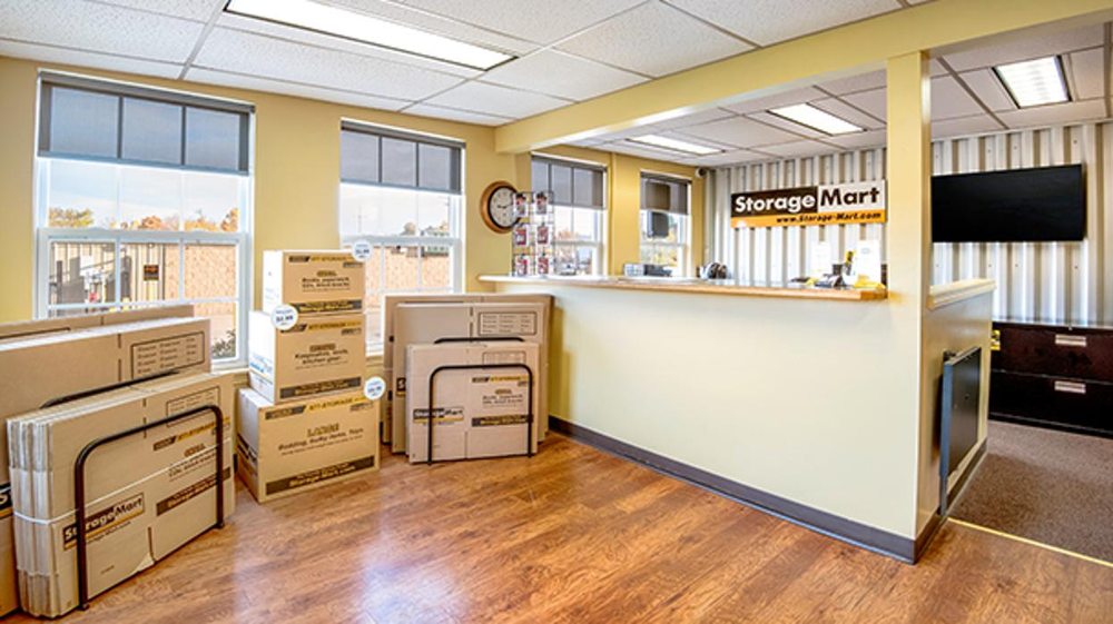 STORAGEMART 12 Photos 13750 Holmes Rd, Kansas City, Missouri Self