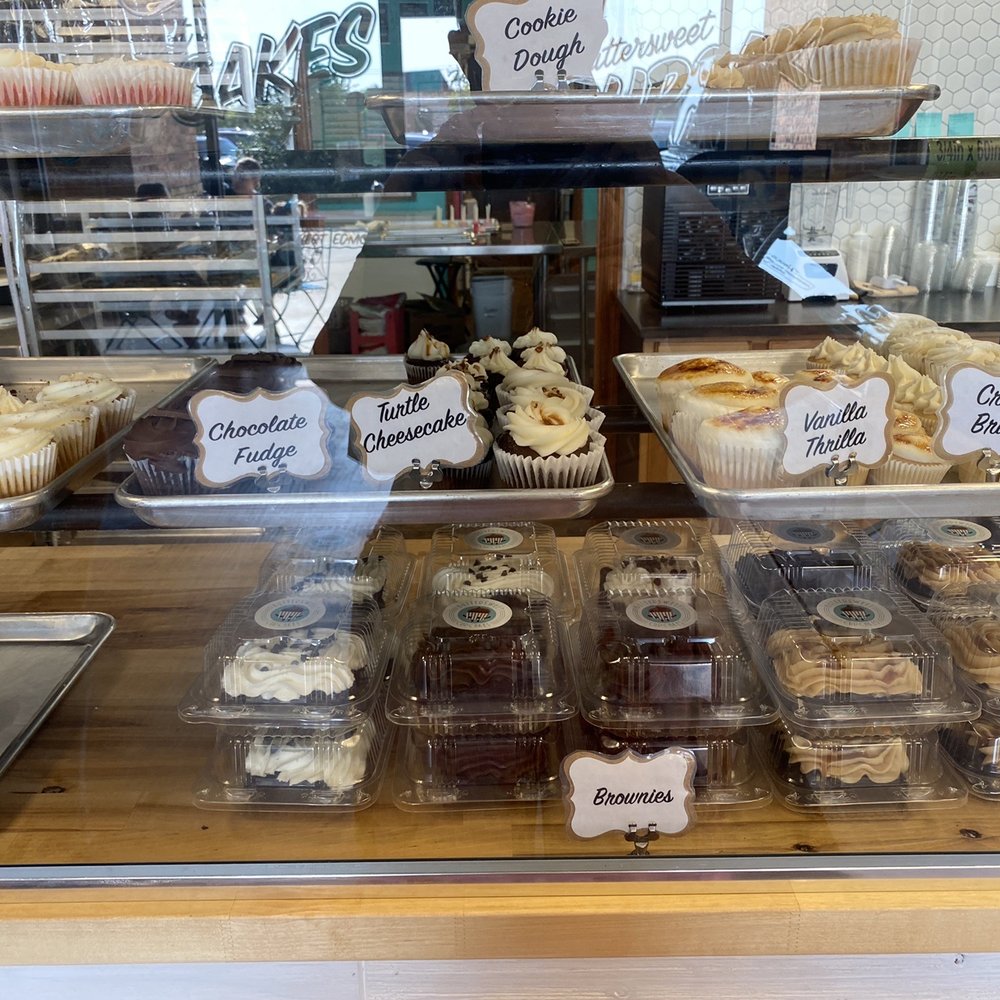 Cups N Cakes - Cupcakes Near Me - Edmond, Oklahoma Cups N Cakes - Cupcakes Near Me - Edmond, Oklahoma