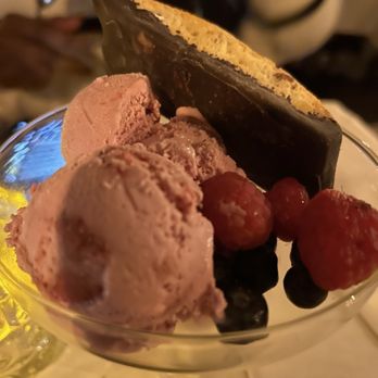 The Pasta Tree Restaurant & Wine Bar - Strawberry Gelato - Italian Near Me - Milwaukee, Wisconsin The Pasta Tree Restaurant & Wine Bar - Strawberry Gelato - Italian Near Me - Milwaukee, Wisconsin