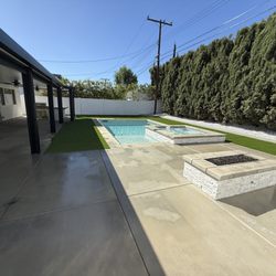 Thompson Pool Construction