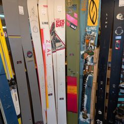 Upcycled Adventures - Skis!