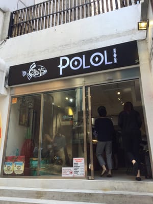 Pololi at Central by null