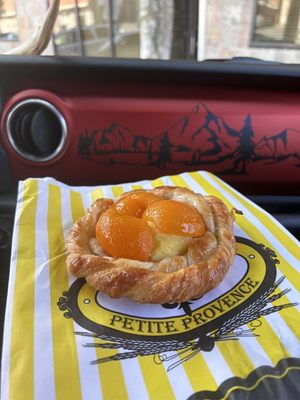 Petite Provence Boulangerie & Patisserie by null