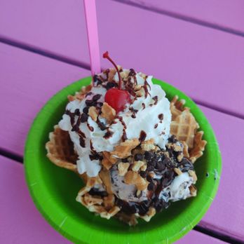 Meyer'S Ice Cream - Moosey Mess. - Ice Cream & Frozen Yogurt Near Me - Surfside Beach, South Carolina Meyer'S Ice Cream - Moosey Mess. - Ice Cream & Frozen Yogurt Near Me - Surfside Beach, South Carolina