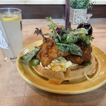 Scratch Kitchen - Spicy Southern Fried Chicken n' Waffle - Breakfast & Brunch Near Me - Honolulu, Hawaii