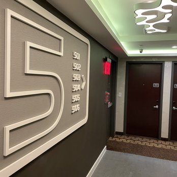 NobleDEN - My floor - Hotels Near Me - New York, New York