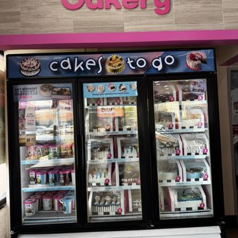 Baskin-Robbins - Cakes to go! - Ice Cream & Frozen Yogurt Near Me - Costa Mesa, California Baskin-Robbins - Cakes to go! - Ice Cream & Frozen Yogurt Near Me - Costa Mesa, California