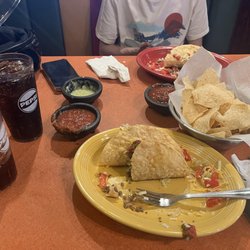 Mi Ranchito - Tocos/ chips and salsa