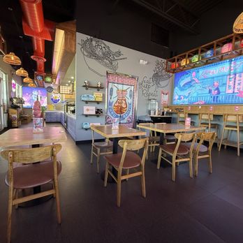 Zuru Ramen Bar - Seating Area - Ramen Near Me - Boca Raton, Florida Zuru Ramen Bar - Seating Area - Ramen Near Me - Boca Raton, Florida