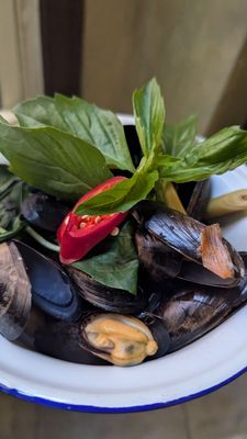 Krob Kreung Krob Ros by null