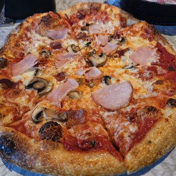 Bubba's 33 - Pizza! - American Near Me - Peoria, Arizona