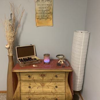 Twin Cities Reiki Master - Essential oils - Reiki Near Me - Saint Paul, Minnesota Twin Cities Reiki Master - Essential oils - Reiki Near Me - Saint Paul, Minnesota