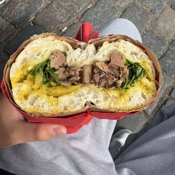 TorvehallerneKBH - Duck confit sandwich - Farmers Market Near Me - København K, 84 TorvehallerneKBH - Duck confit sandwich - Farmers Market Near Me - København K, 84