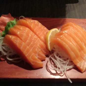Sushi Oyama - Salmon sashimi - Japanese Near Me - Burnaby, British Columbia