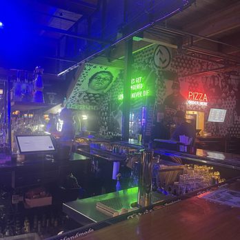 UP-DOWN MILWAUKEE - Updated December 2025 - 131 Photos & 131 Reviews ...