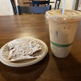 Woodstock Orchards - Iced latte and a shortbread square with fruit filling - Fruits & Veggies Near Me - Woodstock, Connecticut Woodstock Orchards - Iced latte and a shortbread square with fruit filling - Fruits & Veggies Near Me - Woodstock, Connecticut