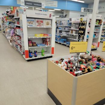Walgreens - Aisles - Cosmetics & Beauty Supply Near Me - Vauxhall, New Jersey Walgreens - Aisles - Cosmetics & Beauty Supply Near Me - Vauxhall, New Jersey