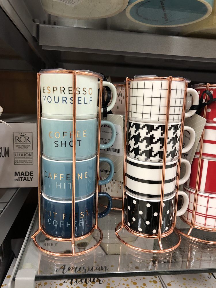 TJ MAXX - 21 Photos & 17 Reviews - Department Stores - 351 S College Rd