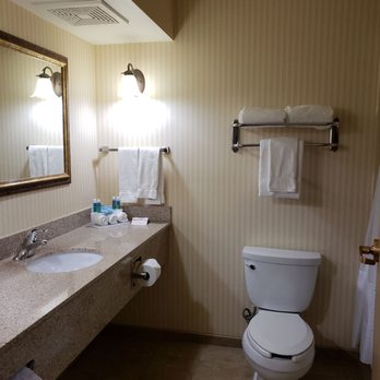 Holiday Inn Express & Suites Kalispell - 325 - Hotels Near Me - Kalispell, Montana Holiday Inn Express & Suites Kalispell - 325 - Hotels Near Me - Kalispell, Montana