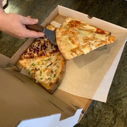 Amazing pizza! Extremely underrated, would highly recommend coming here at anytime! Amazing pizza! Extremely underrated, would highly recommend coming here at anytime!