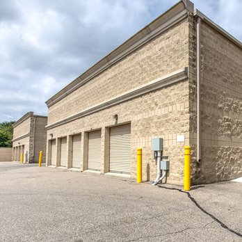 iStorage - Self Storage Near Me - Redford, Michigan iStorage - Self Storage Near Me - Redford, Michigan