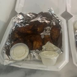 Pyro’s Burger & Wings - Creole dry rub