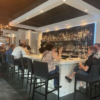 Mise En Place - Elegant bar area - New American Near Me - Tampa, Florida Mise En Place - Elegant bar area - New American Near Me - Tampa, Florida