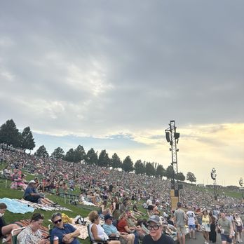 The Gorge Amphitheatre - Before the grass area completely filled up! - Music Venues Near Me - George, Washington The Gorge Amphitheatre - Before the grass area completely filled up! - Music Venues Near Me - George, Washington