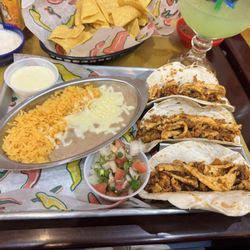 Mi Jalisco Family Mexican Restaurant - Chori-Pollo tacos