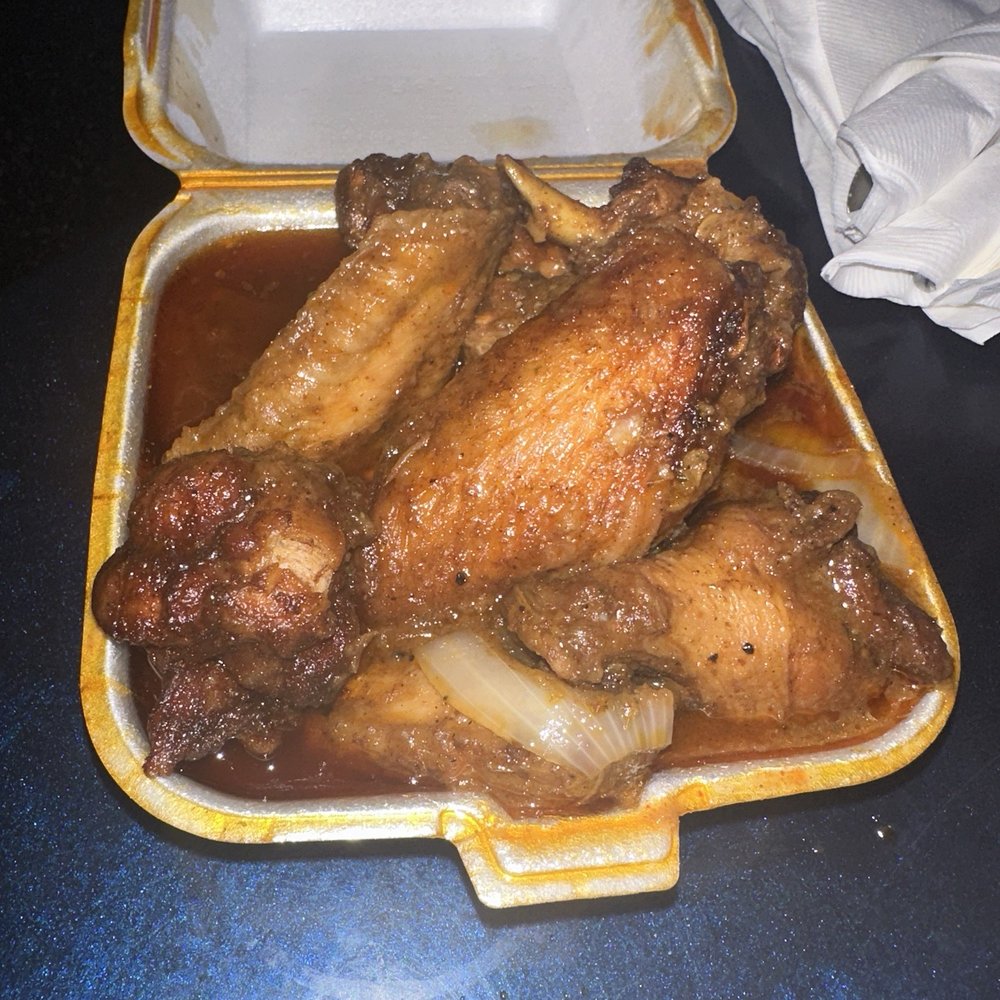 Cajun Jerk wings!! They were amazing, a slight kick to it but it's bearable to eat