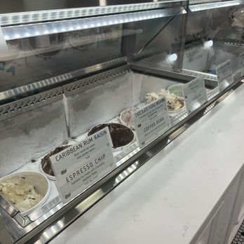 Main Street Creamery - Ice Cream & Frozen Yogurt Near Me - Sarasota, Florida