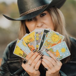 Soul Growth Network - Trenna Terrill - Tarot Reader and Teacher, Reiki Practitioner, and Intuitive Guide