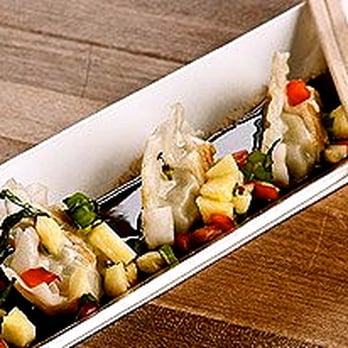 Moxies Lethbridge Restaurant - Canadian (New) Near Me - Lethbridge, Alberta