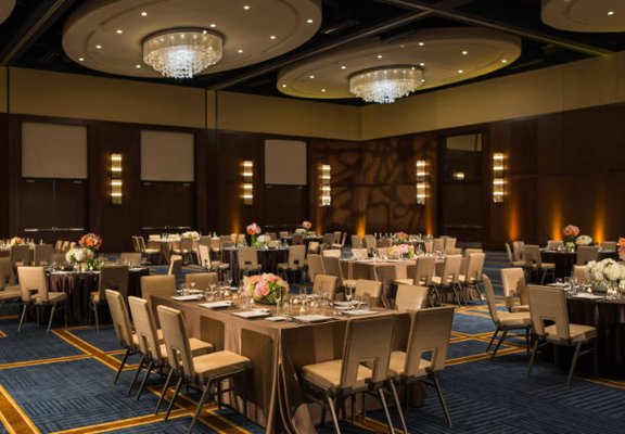 Renaissance Dallas Hotel by null