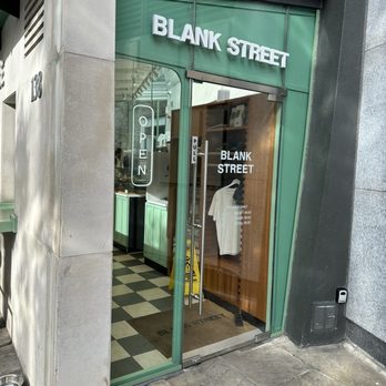 Blank Street Coffee - Coffee & Tea Near Me - London, XGL