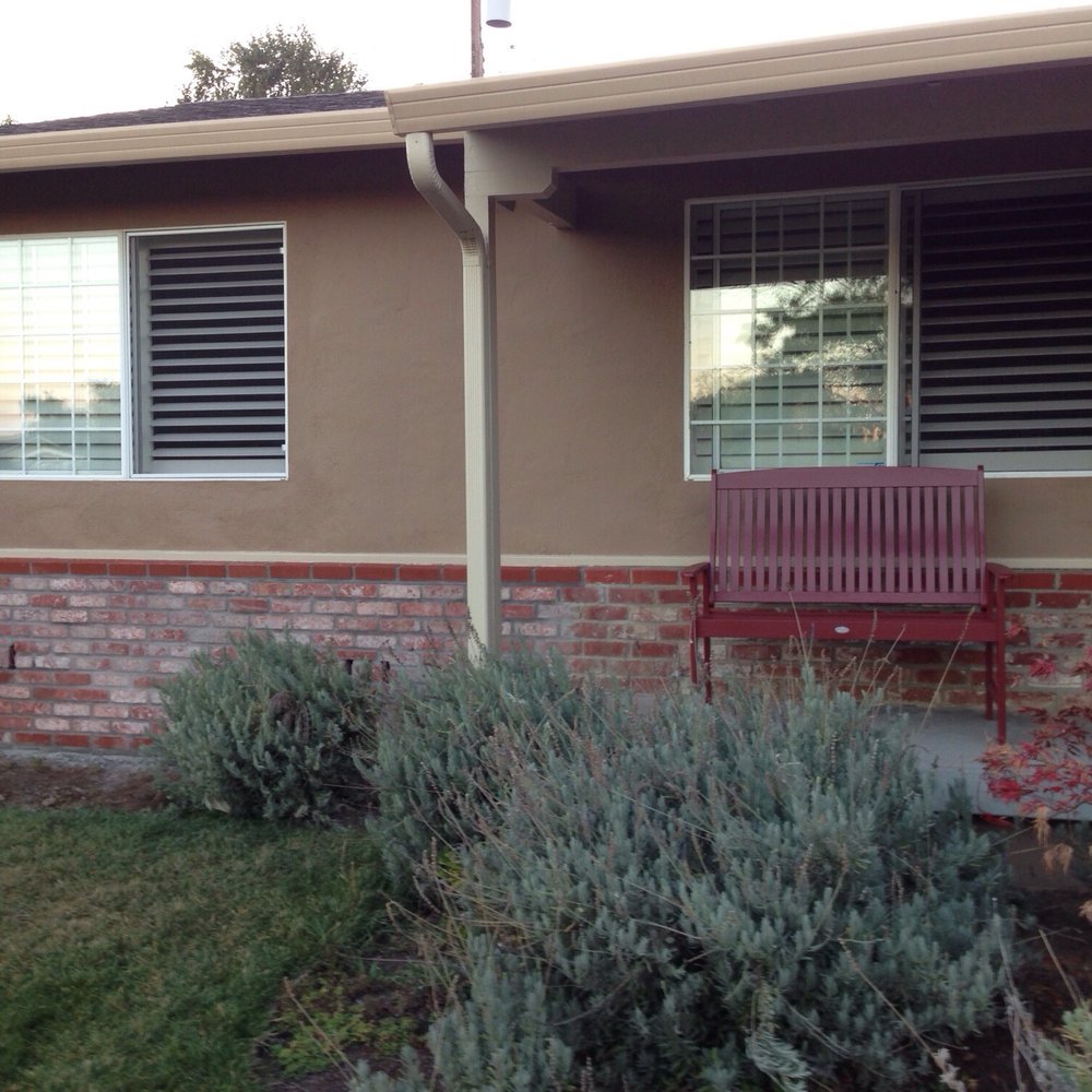 Jones Masonry - Matching brick instal on left to compliment existing bricks on porch - General Contractors Near Me Jones Masonry - Matching brick instal on left to compliment existing bricks on porch - General Contractors Near Me