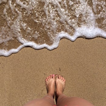 Cromwell's Beach - toes - Beaches Near Me - Honolulu, Hawaii Cromwell's Beach - toes - Beaches Near Me - Honolulu, Hawaii