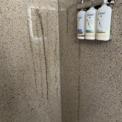 Holiday Inn & Suites Lake City - Shower