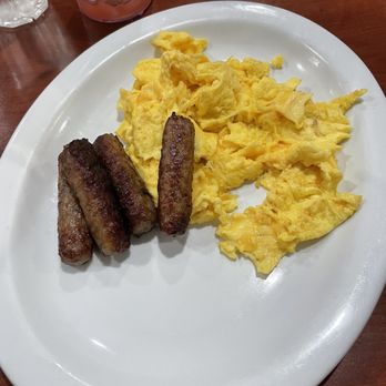 Nat's On Ventura - Sausage and eggs 10/10 - American Near Me - Los Angeles, California Nat's On Ventura - Sausage and eggs 10/10 - American Near Me - Los Angeles, California