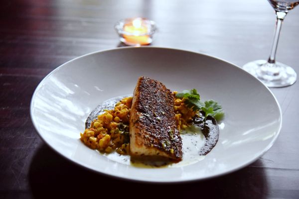 McCormick & Schmick's Seafood & Steaks by null