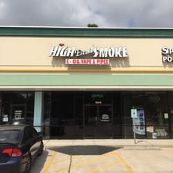 High End Smoke Shop And E-Cig - Awesome love this place!!!