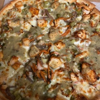 Twisted Tomato Pizzeria - Chicken pot pie pizza - Chicken Wings Near Me - Cuyahoga Falls, Ohio Twisted Tomato Pizzeria - Chicken pot pie pizza - Chicken Wings Near Me - Cuyahoga Falls, Ohio