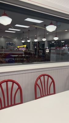 In-N-Out Burger by null