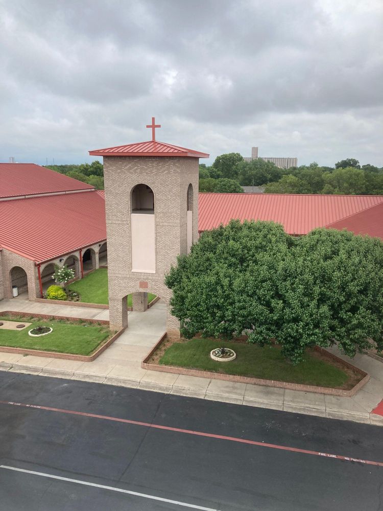 Slide of Pitts Roofing