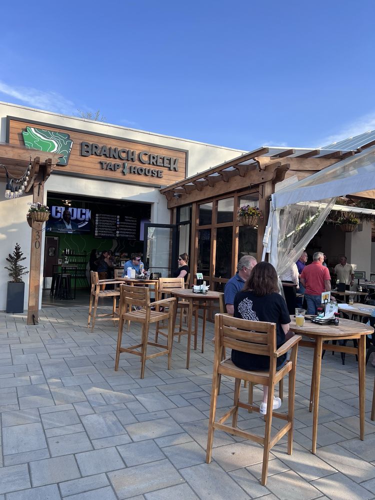 Branch Creek Taphouse Logo
